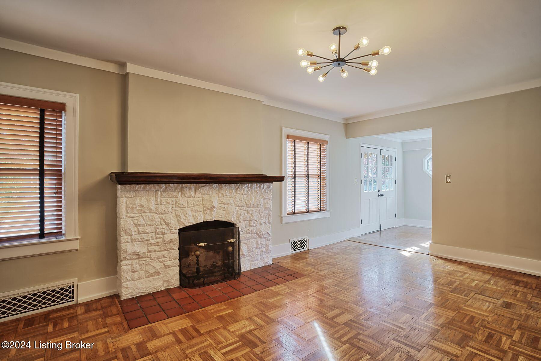 3031 Lexington Road Louisville, KY 40206 - Photo 6 of 46 photo_online_006