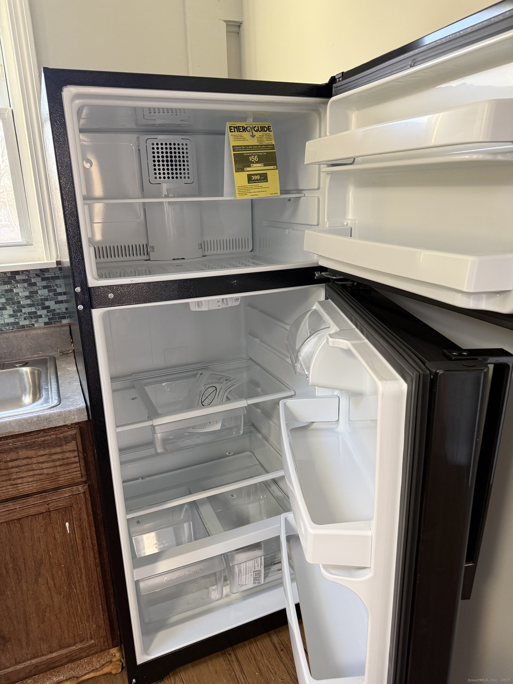 82 1st Street New Haven, CT 06519 - Photo 25 of 40 a view of washer and dryer