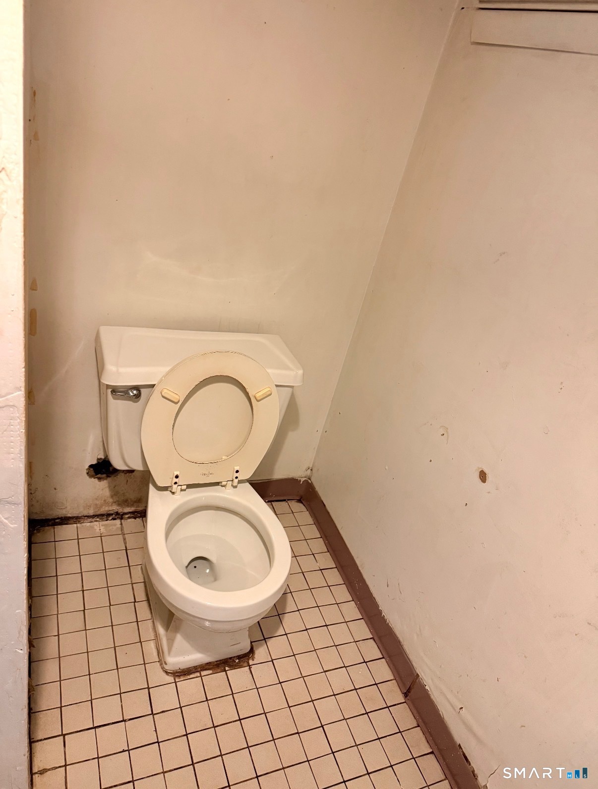 82 1st Street New Haven, CT 06519 - Photo 38 of 40 a close view of a toilet in a bathroom