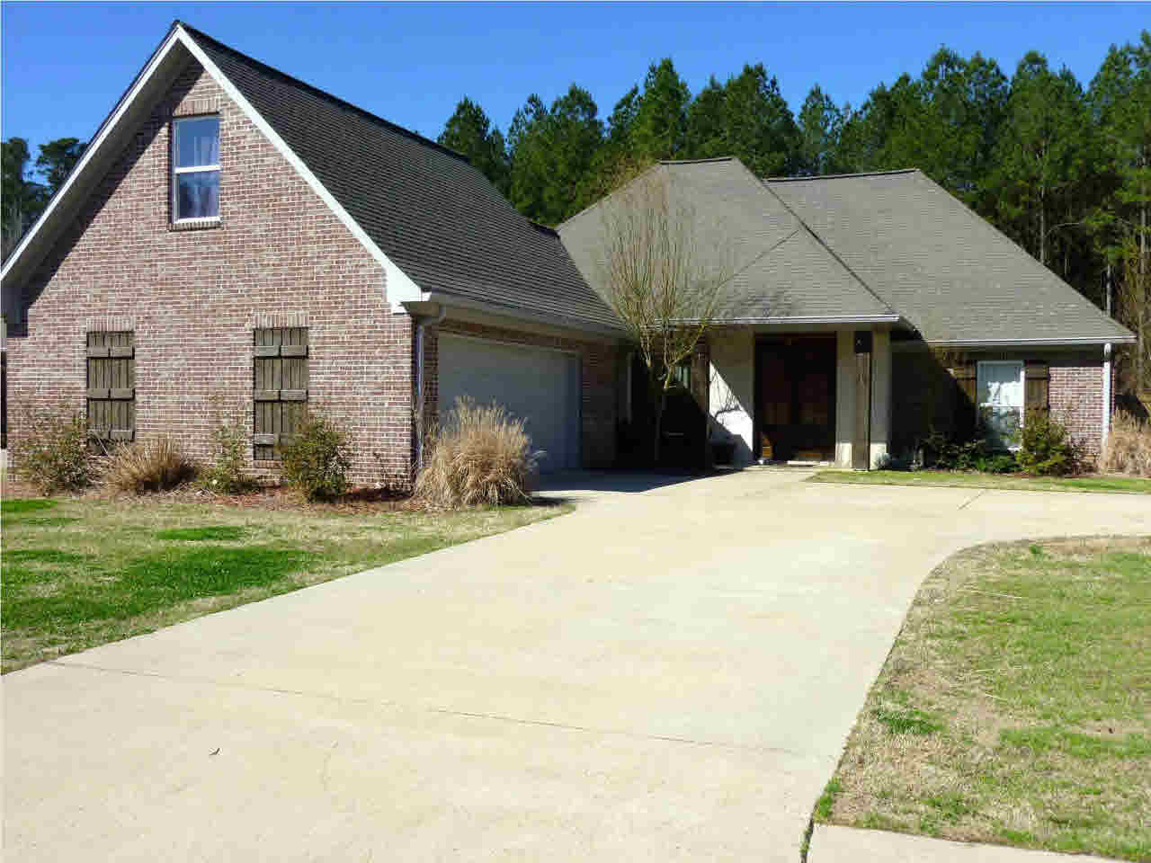 124 Addison Way Canton, MS 39046 - Photo 1 of 34 Almost in the cul-de-sac