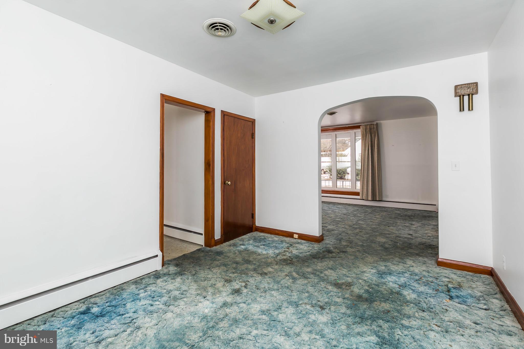 1735 Hilyard Road Baltimore, MD 21234 - Photo 7 of 25 Dining Room