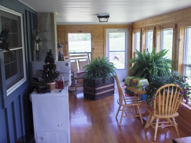1 Sims Hill Road Peterstown, WV 24963 - Photo 6 of 8 Sun Room