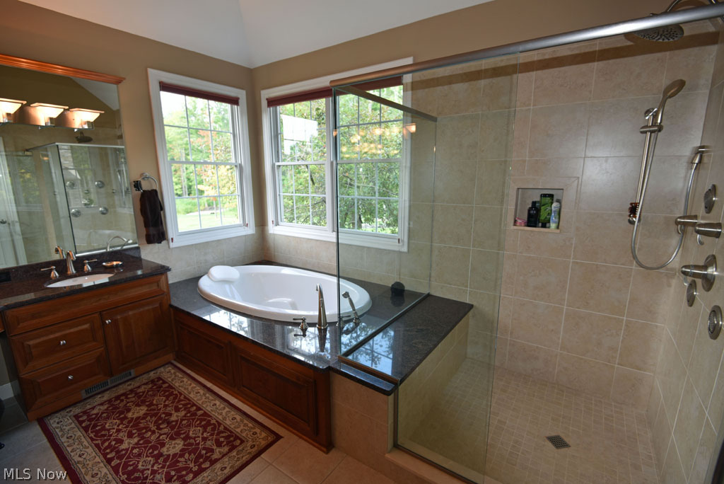 16285 Snyder Road Chagrin Falls, OH 44022 - Photo 11 of 22 Gallery Image 11