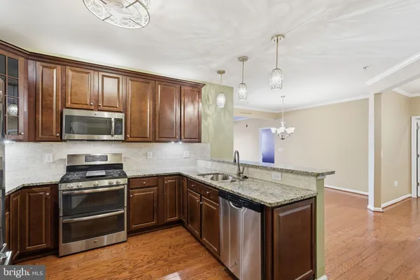 $505,000 | 24637 Woolly Mammoth Terrace, Unit 205, Aldie, VA 20105