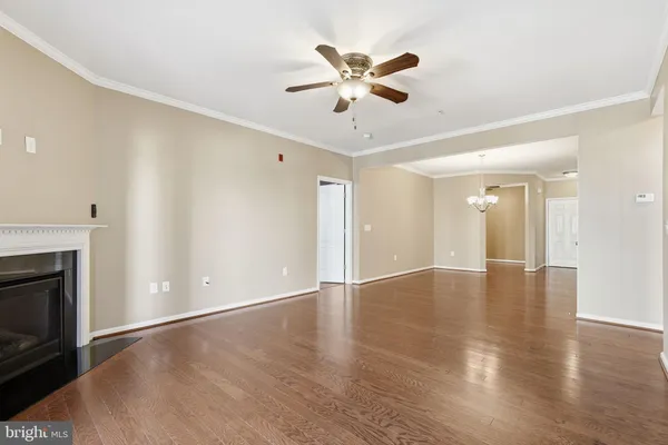 $499,999 | 24637 Woolly Mammoth Terrace, Unit 205, Aldie, VA 20105