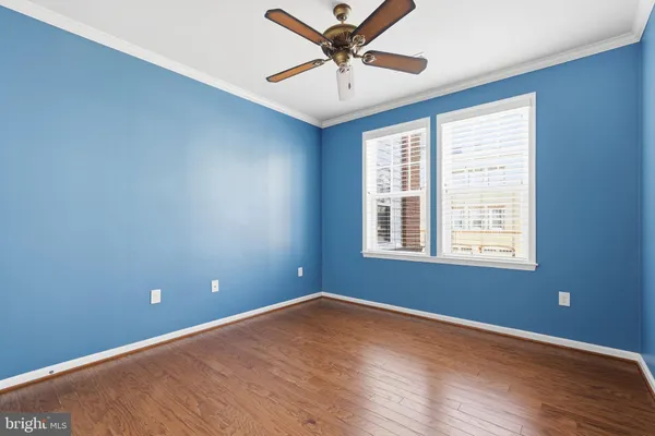 $499,999 | 24637 Woolly Mammoth Terrace, Unit 205, Aldie, VA 20105