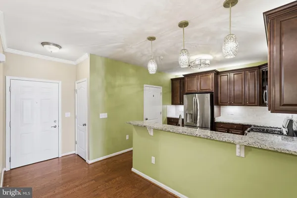 $499,999 | 24637 Woolly Mammoth Terrace, Unit 205, Aldie, VA 20105