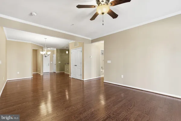 $499,999 | 24637 Woolly Mammoth Terrace, Unit 205, Aldie, VA 20105