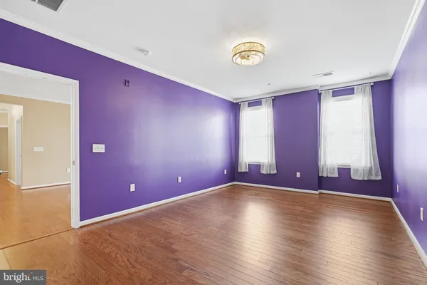 $499,999 | 24637 Woolly Mammoth Terrace, Unit 205, Aldie, VA 20105