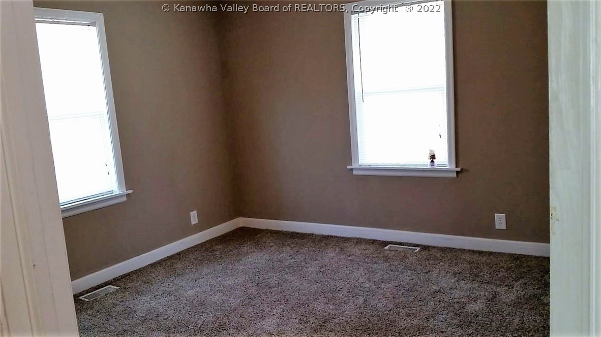 5236 Big Tyler Road Charleston, WV 25313 - Photo 9 of 13 Gallery Image 9