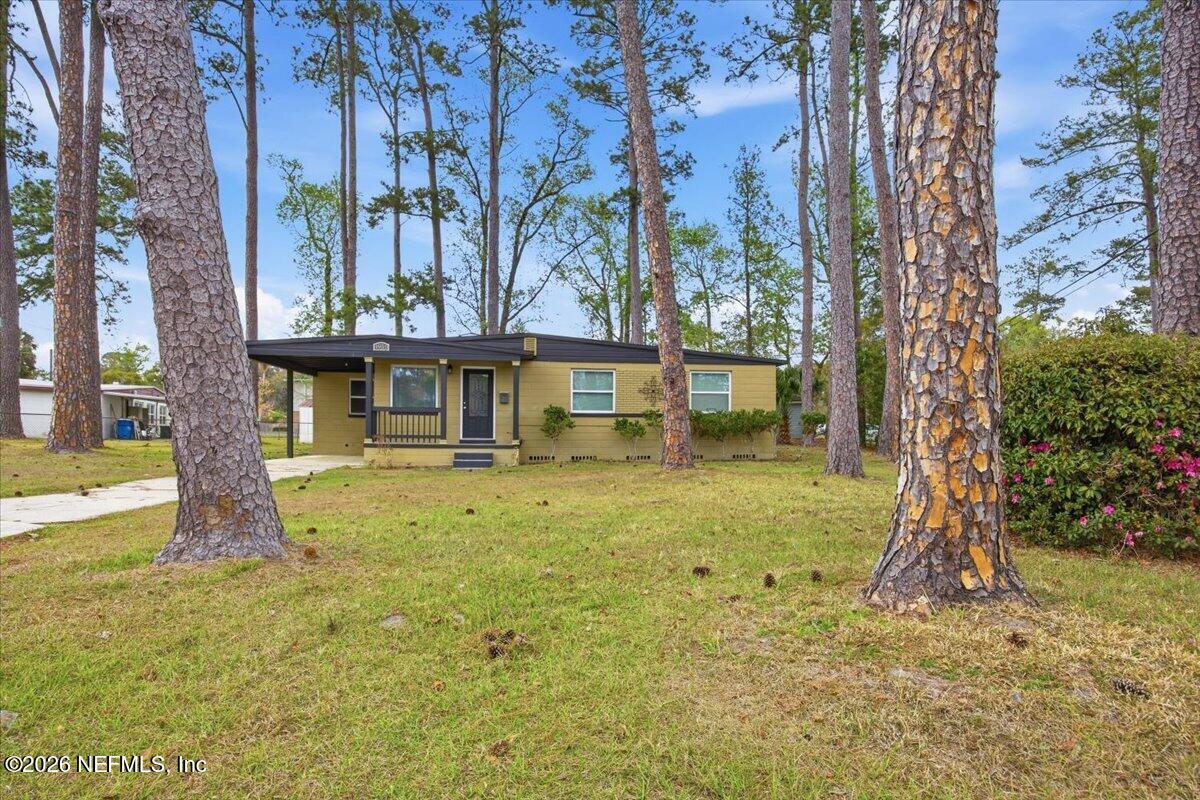 4955 Spring Glen Road Jacksonville, FL 32207 - Photo 1 of 9 9-Street View