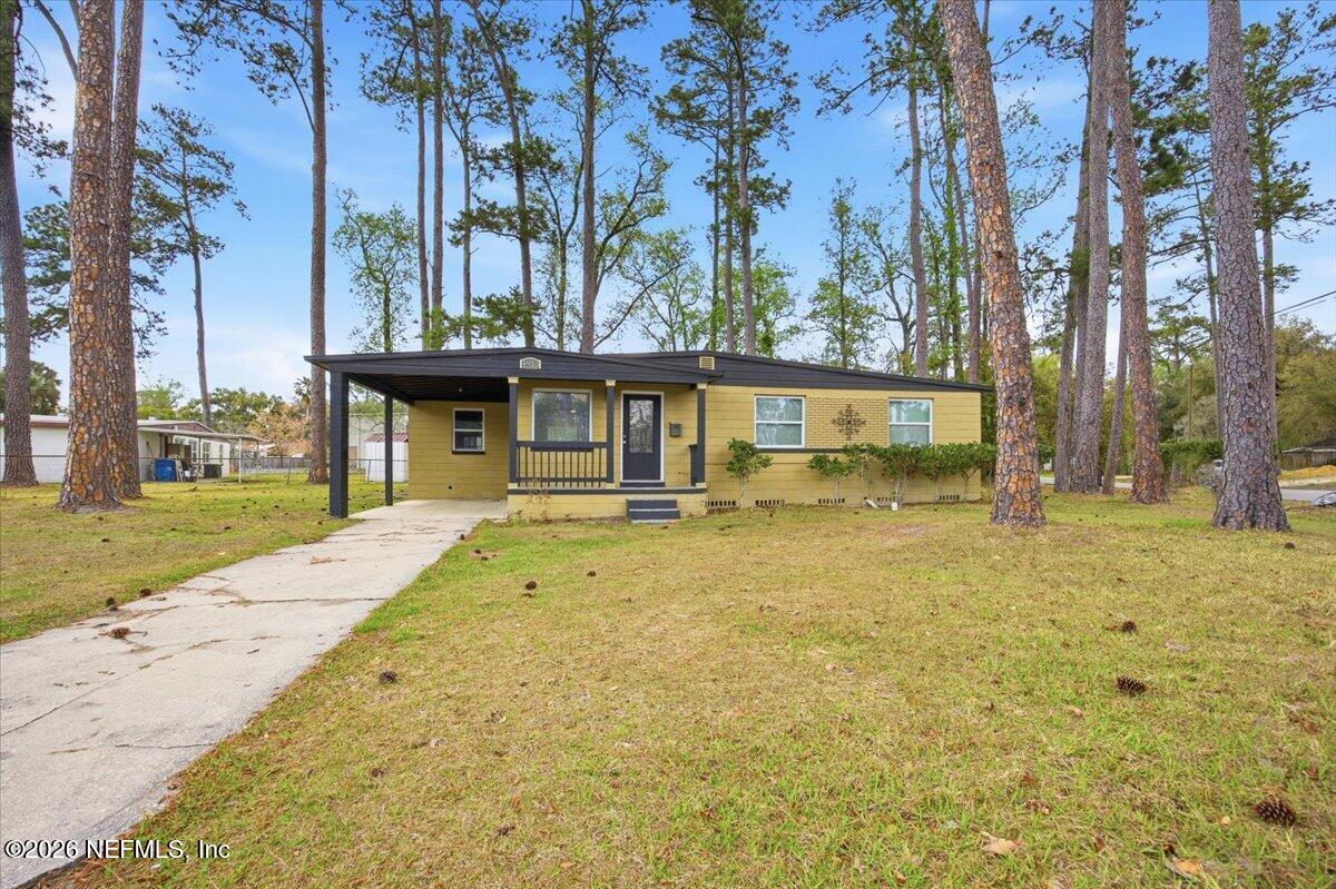 4955 Spring Glen Road Jacksonville, FL 32207 - Photo 9 of 9 1-Exterior Front