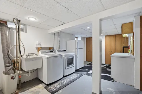$645,000 | 5101 Oxford Avenue, Edina, MN 55436