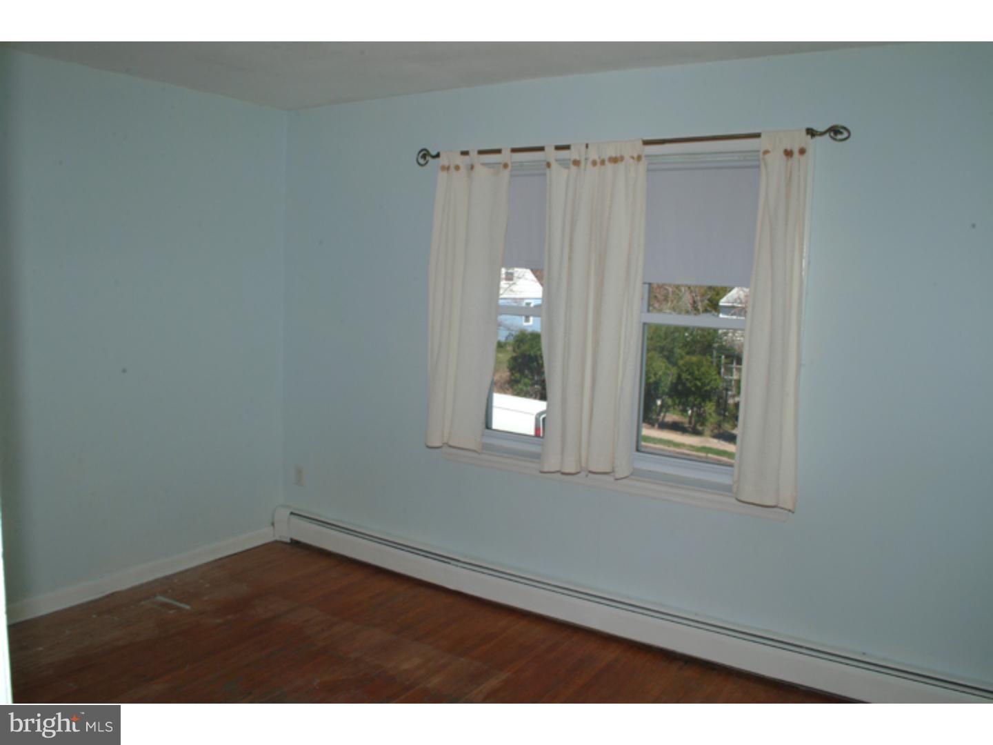 8614 Sagamore Road Philadelphia, PA 19128 - Photo 11 of 17 Bedroom 2