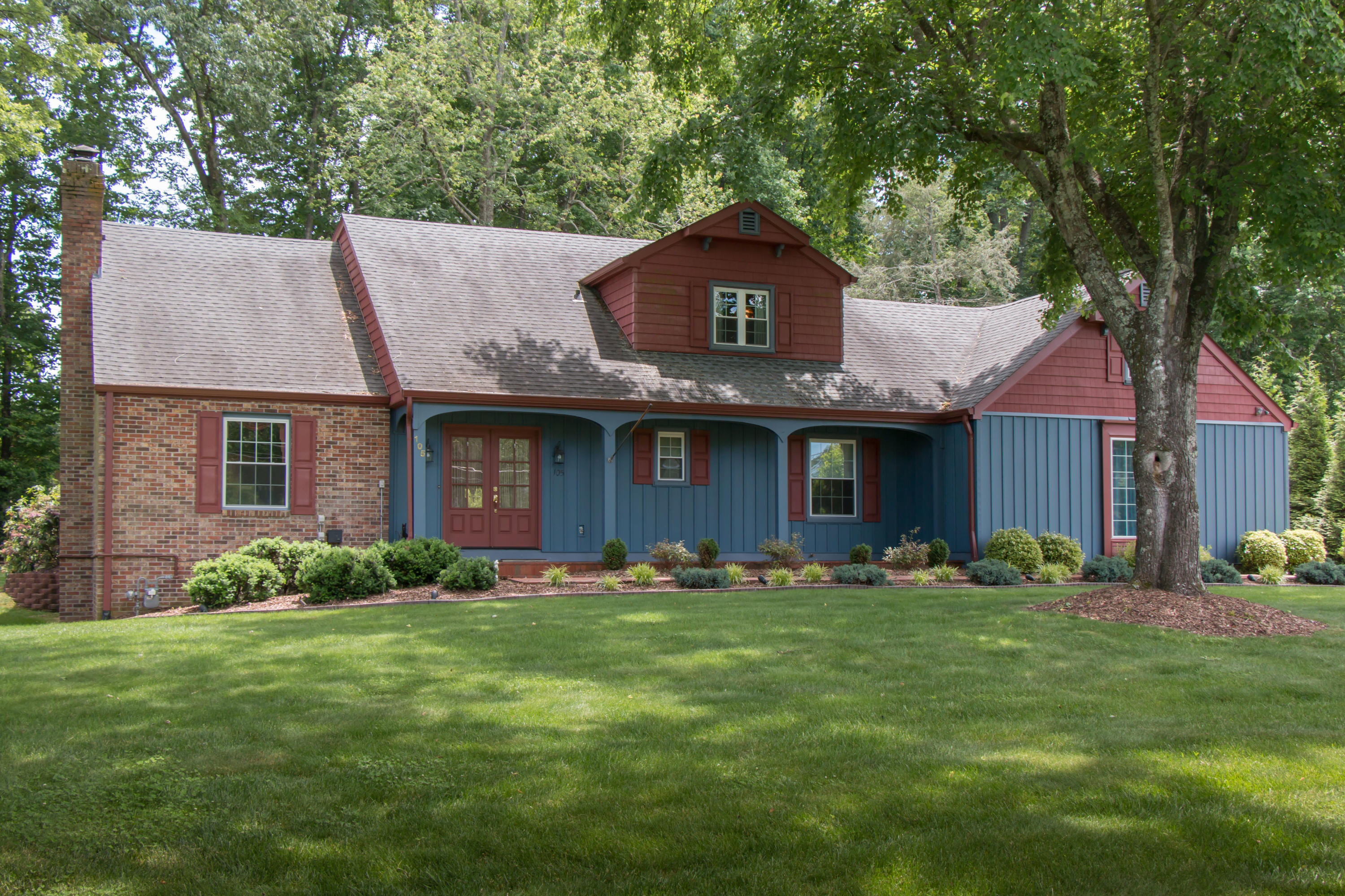 105 Gaffney Road Bristol, TN 37620 - Photo 1 of 36 Gaffney Main