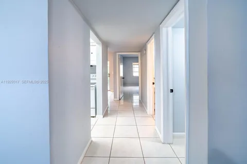 $189,000 | 1400 Northeast 57th Street, Unit 205, Fort Lauderdale, FL 33334