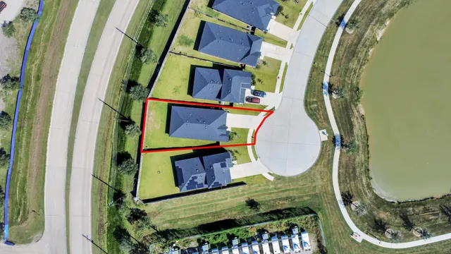 a view of a swimming pool and lake