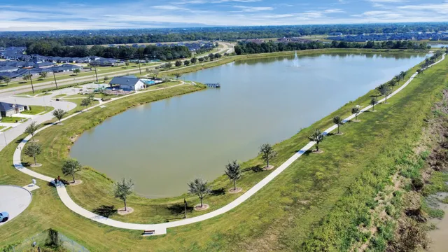 $2,400 | 1630 Cedar Pointe Court, Fresno, TX 77545