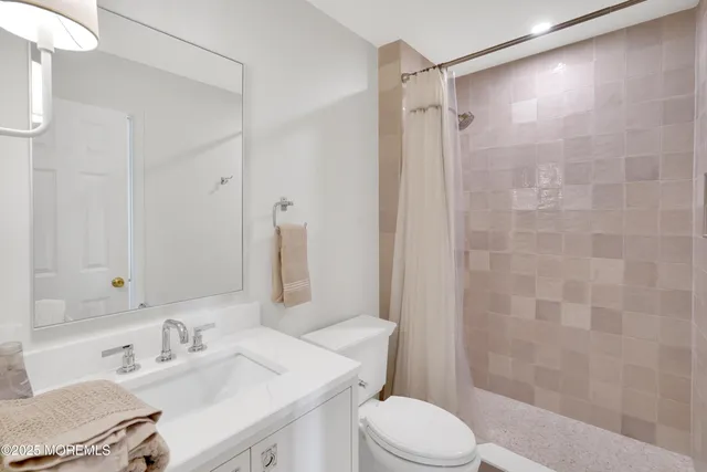 $8,000 | 18 Wyckham Road, Spring Lake Heights, NJ 07762