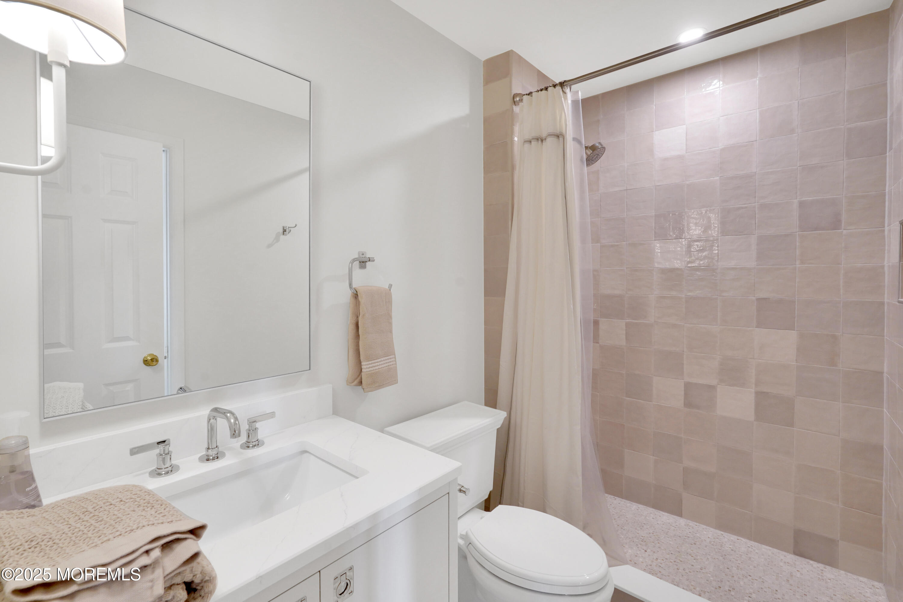 18 Wyckham Road Spring Lake Heights, NJ 07762 - Photo 23 of 39 DSC01039