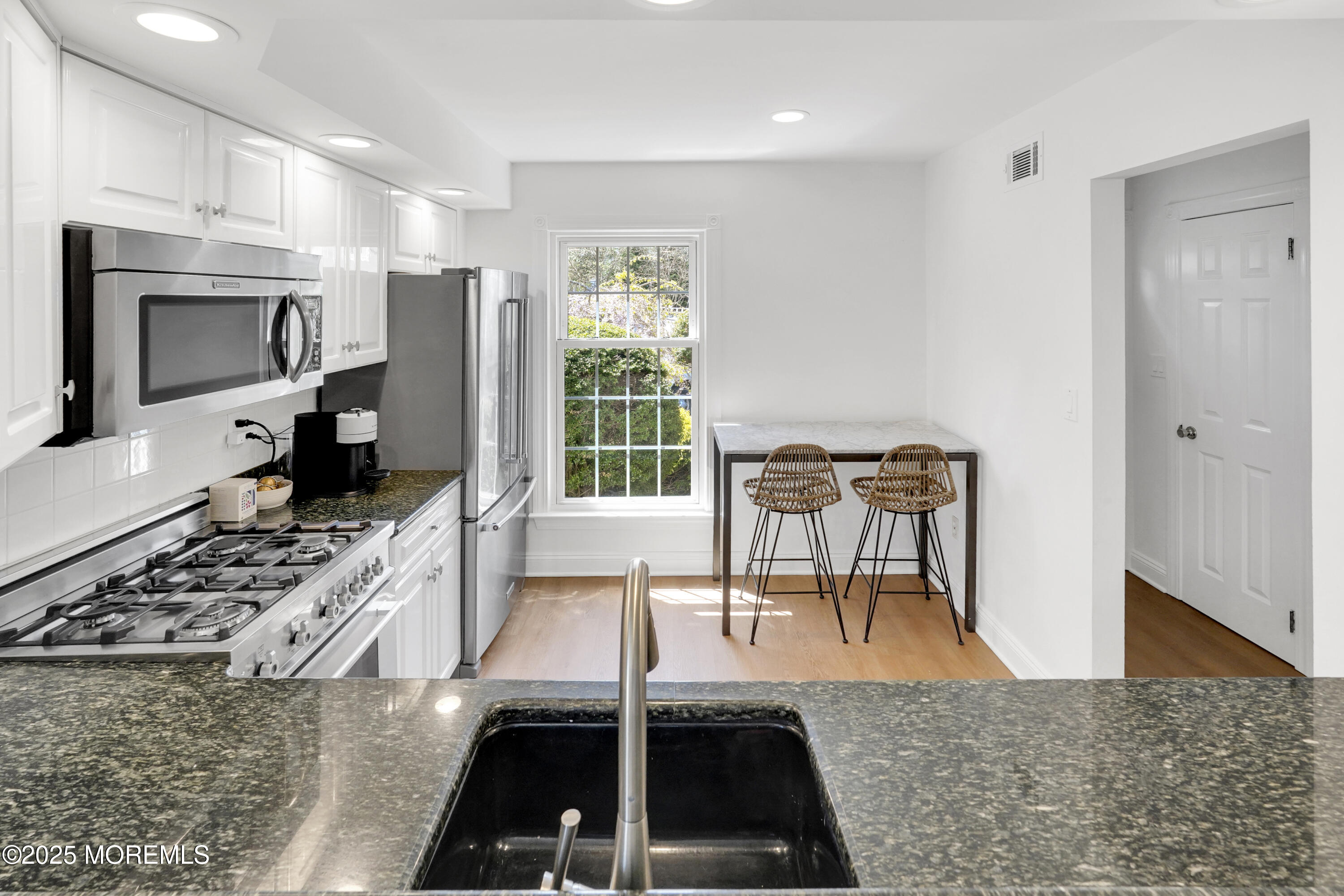 18 Wyckham Road Spring Lake Heights, NJ 07762 - Photo 25 of 39 DSC05296