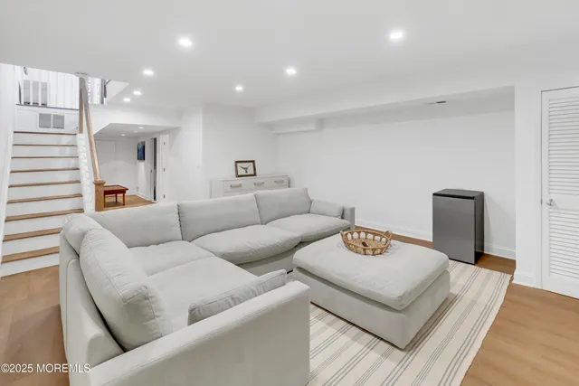 $8,000 | 18 Wyckham Road, Spring Lake Heights, NJ 07762