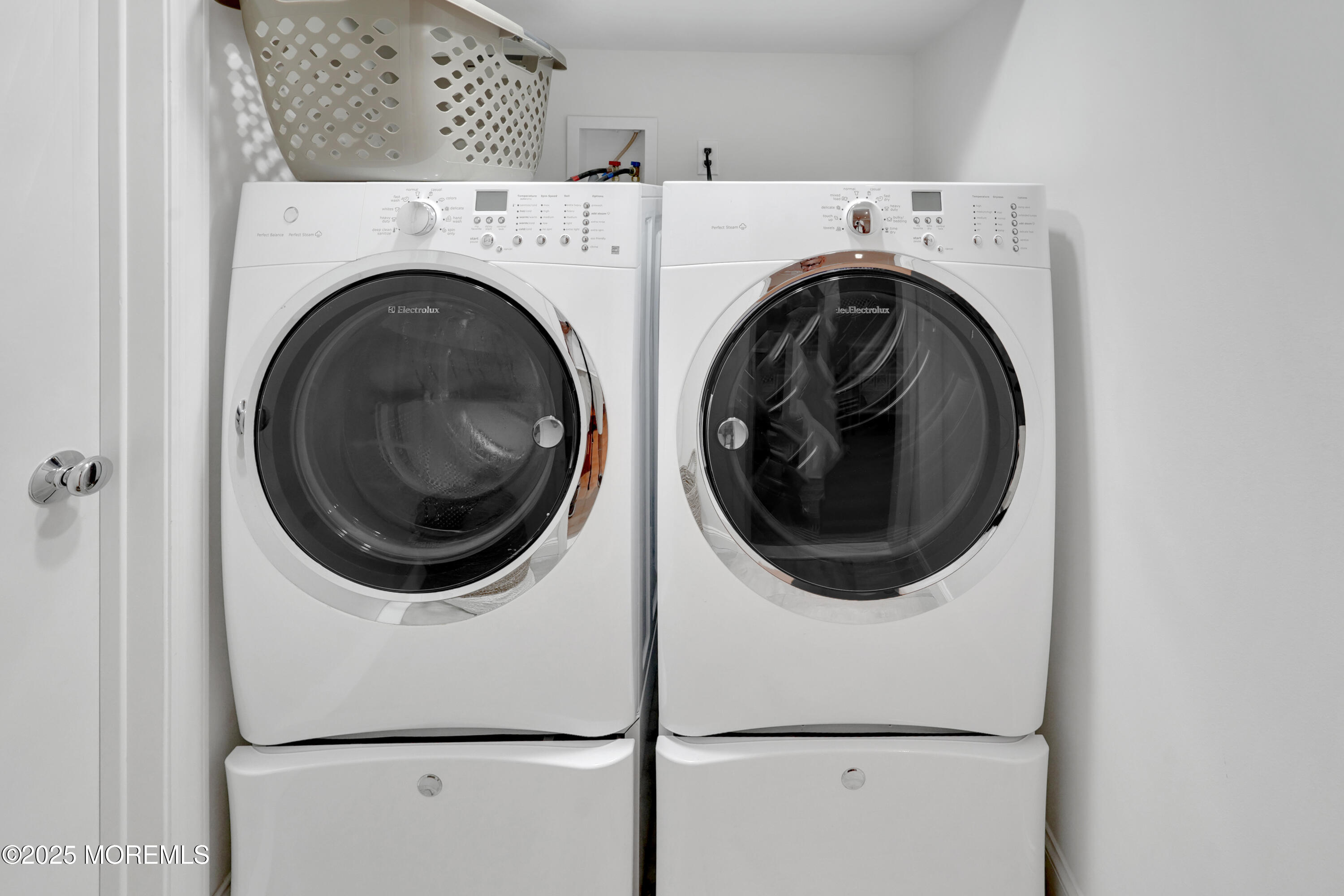 18 Wyckham Road Spring Lake Heights, NJ 07762 - Photo 32 of 39 DSC01114