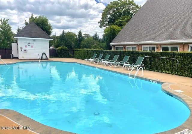 $8,000 | 18 Wyckham Road, Spring Lake Heights, NJ 07762