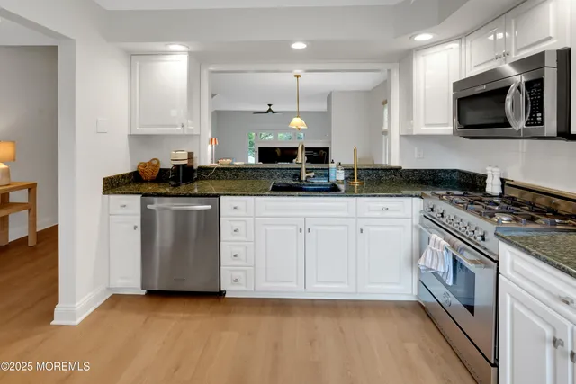 $8,000 | 18 Wyckham Road, Spring Lake Heights, NJ 07762