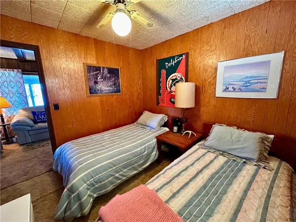 $279,000 | 30643 Rosey Lane, Edwards, MO 65326