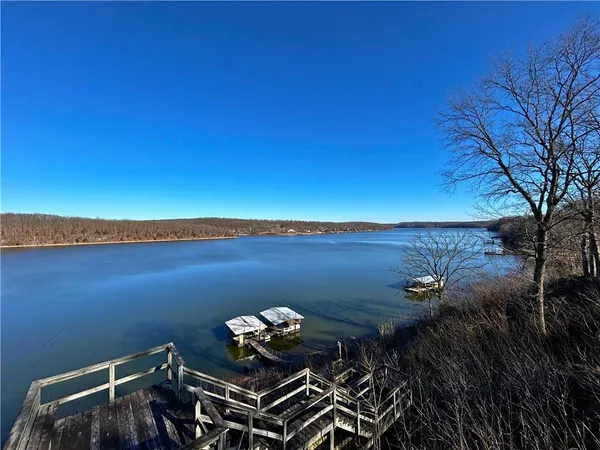 $279,000 | 30643 Rosey Lane, Edwards, MO 65326