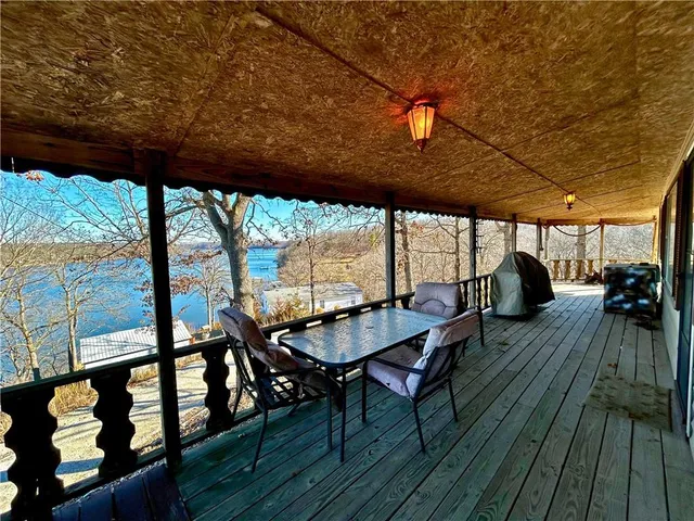 $289,000 | 30643 Rosey Lane, Edwards, MO 65326