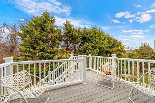$2,173,000 | 11 Joyce Circle, East Dennis, MA 02641