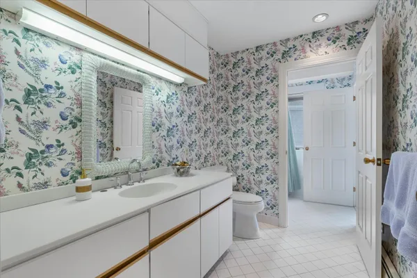 $2,173,000 | 11 Joyce Circle, East Dennis, MA 02641