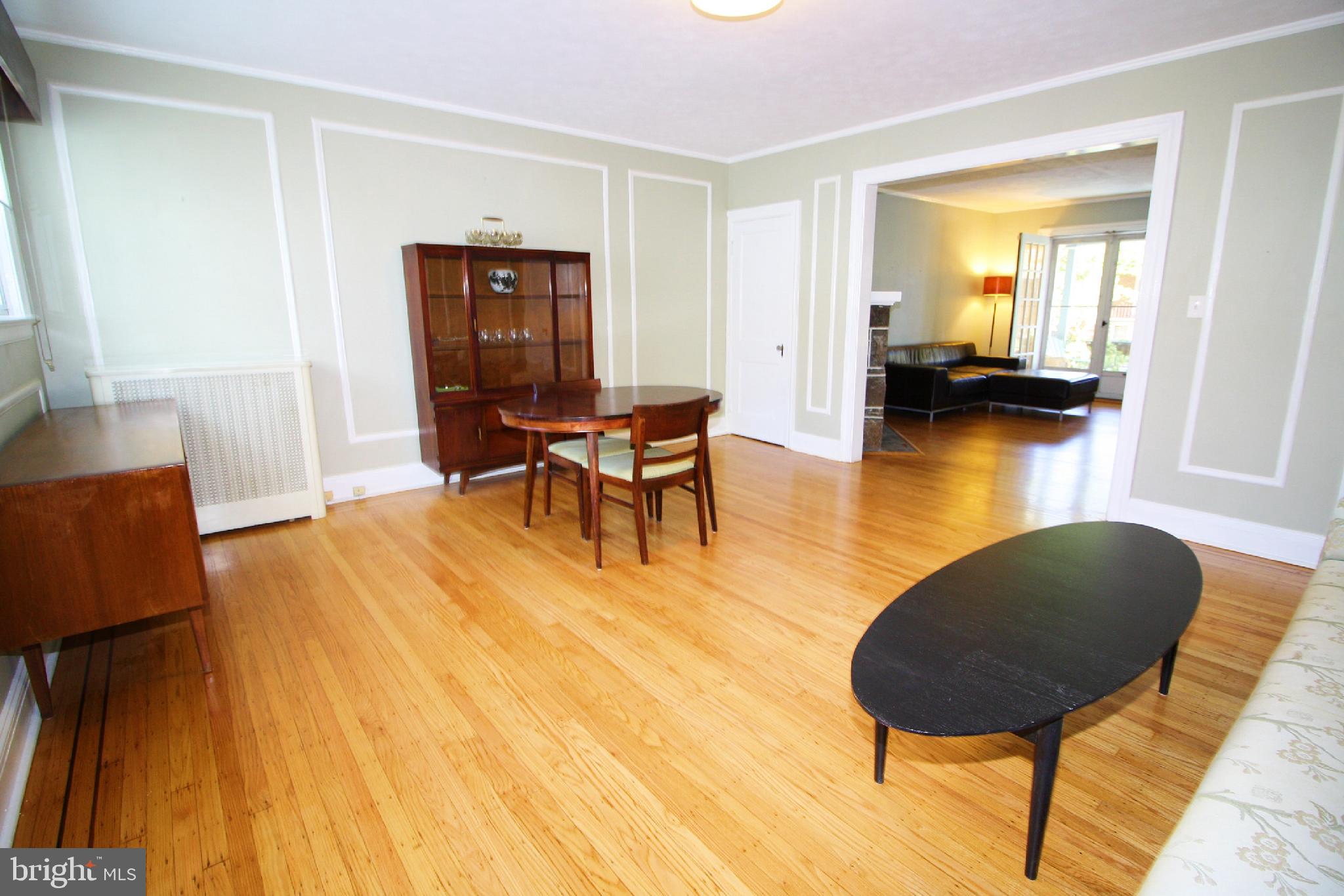 3604 Elkader Road Baltimore, MD 21218 - Photo 13 of 33 Large Dining Room