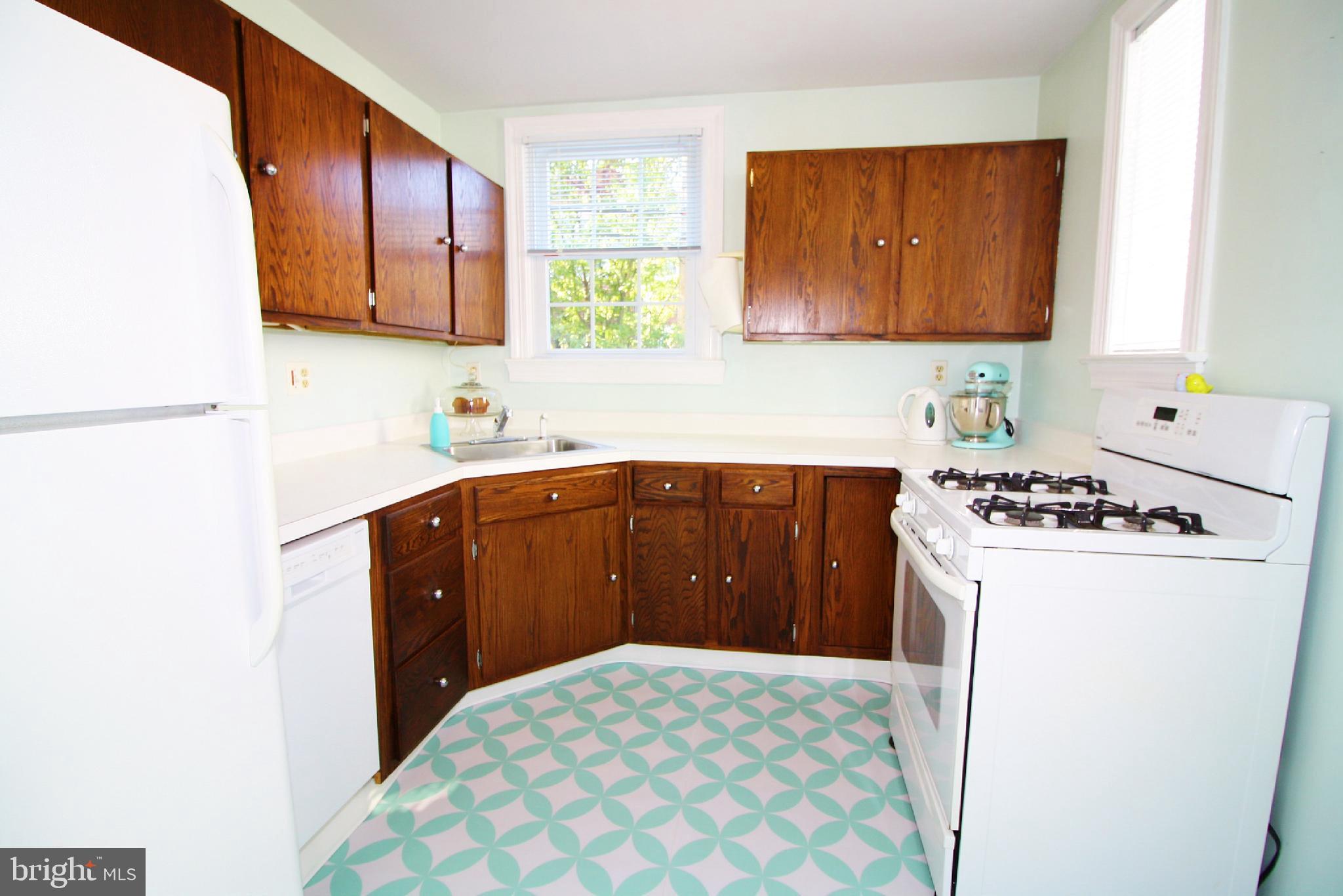 3604 Elkader Road Baltimore, MD 21218 - Photo 14 of 33 Kitchen