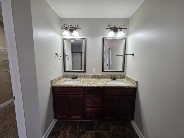 $1,850 | 677 Fox Hound Drive, Clarksville, TN 37040