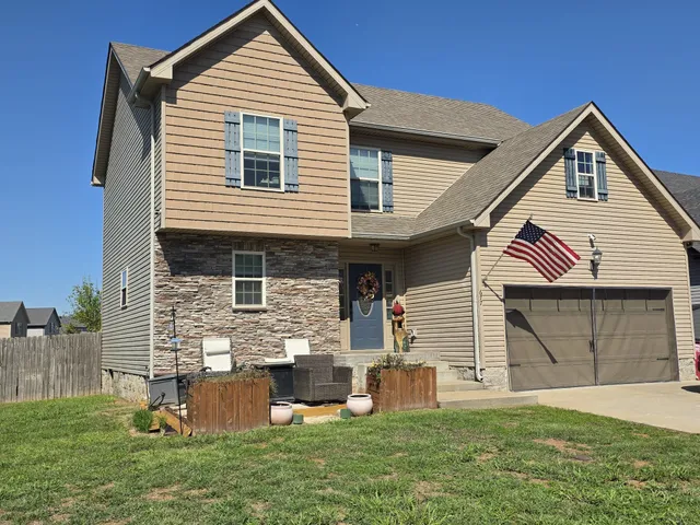 $1,850 | 677 Fox Hound Drive, Clarksville, TN 37040