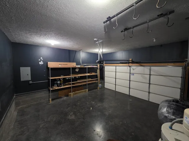 $1,850 | 677 Fox Hound Drive, Clarksville, TN 37040