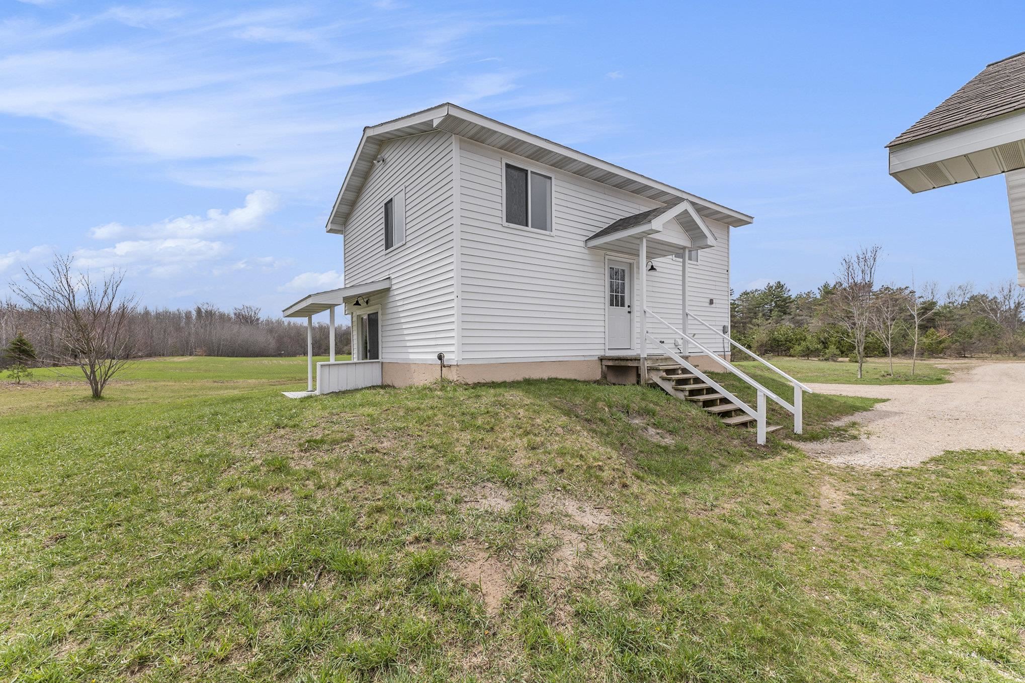 19279 St Johns Road Interlochen, MI 49643 - Photo 27 of 43