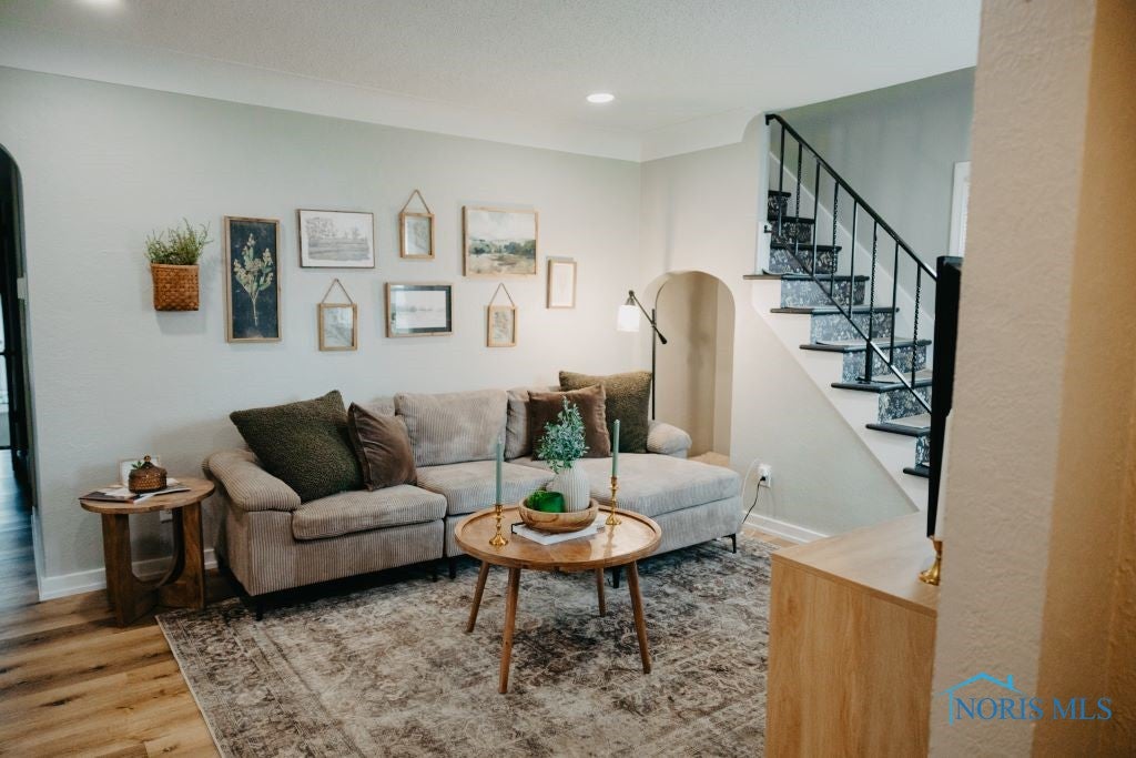 4112 Garrison Road Toledo, OH 43613 - Photo 2 of 16 Gallery Image 2