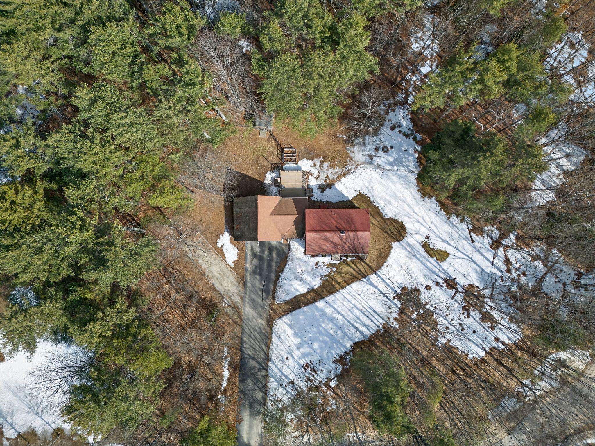 10 Deerfield Circle Standish, ME 04084 - Photo 33 of 38 10_Deerfield_Cir_112