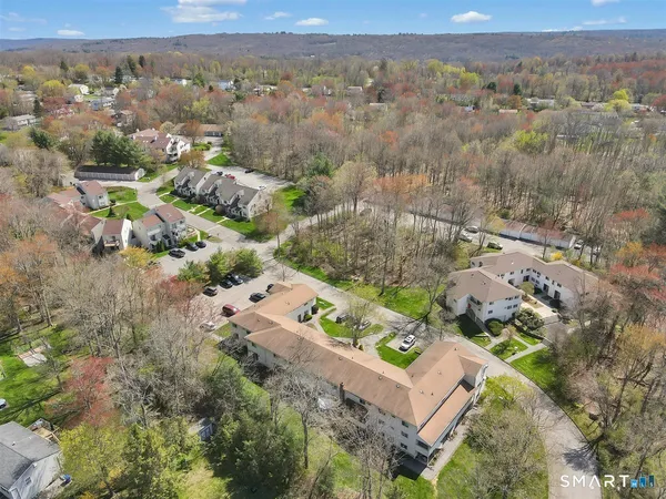 $195,000 | 103 Village Drive, Unit 103, Torrington, CT 06790