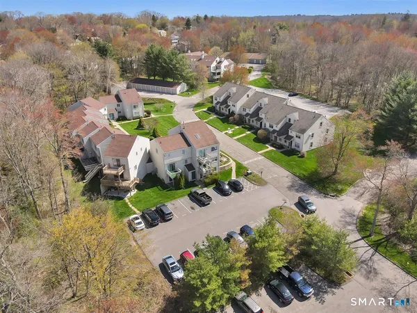 $195,000 | 103 Village Drive, Unit 103, Torrington, CT 06790