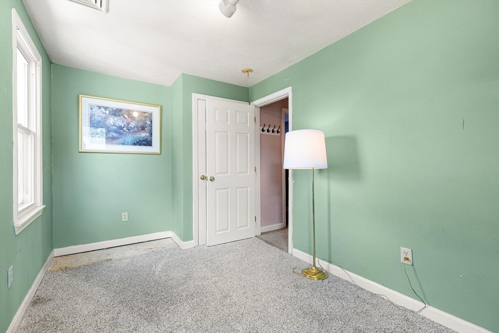 19 Altoona Road Dedham, MA 02026 - Photo 13 of 26