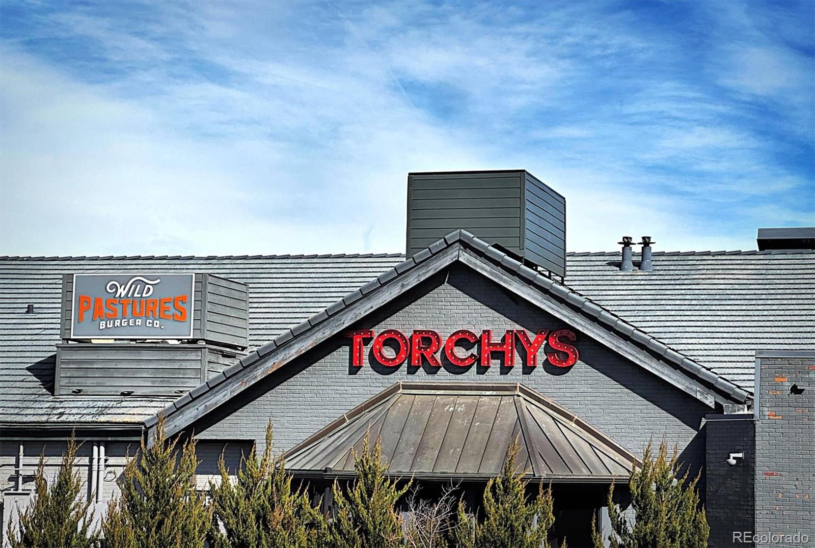 2707 Valmont Road, Unit 312D Boulder, CO 80304 - Photo 44 of 48 a view of sitting area in front of house