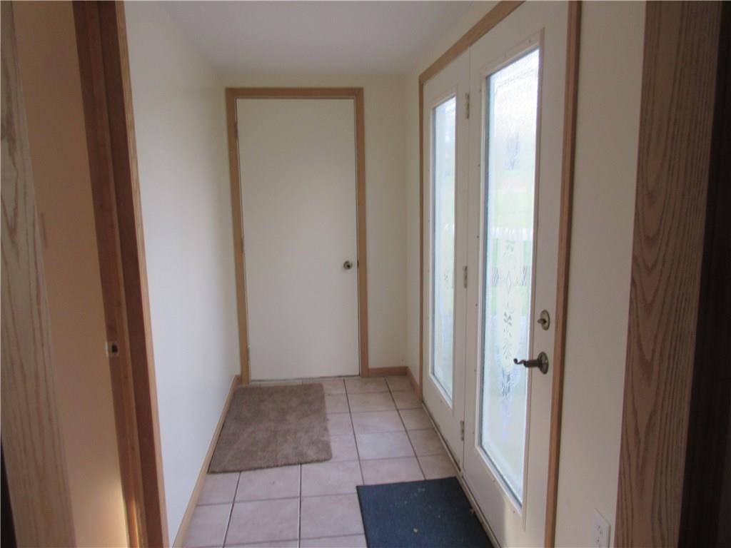 360 Bullcreek Road Butler, PA 16002 - Photo 3 of 15 Gallery Image 3