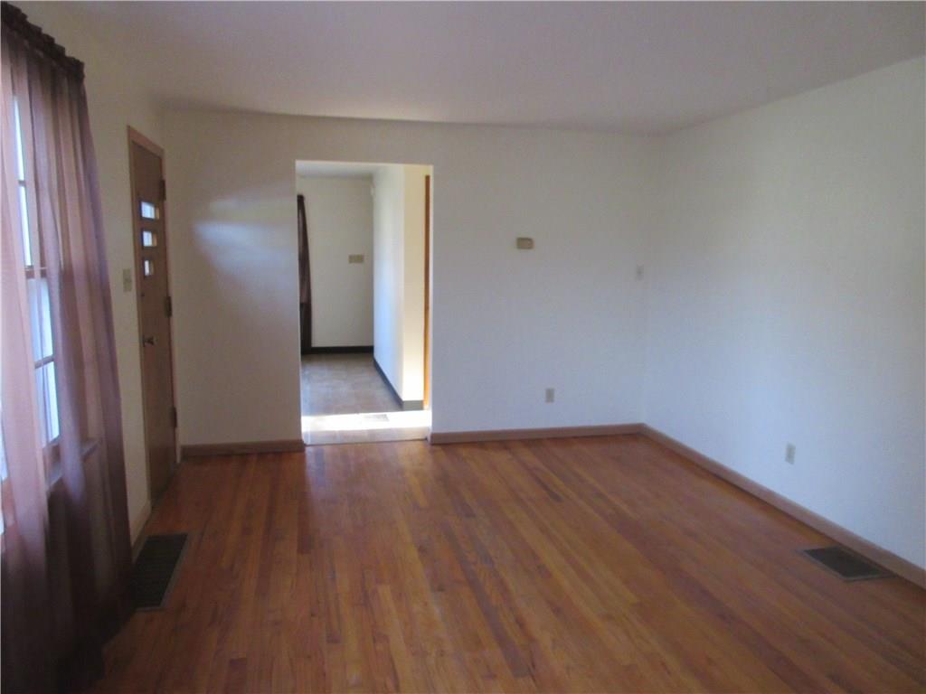 360 Bullcreek Road Butler, PA 16002 - Photo 6 of 15 Gallery Image 6