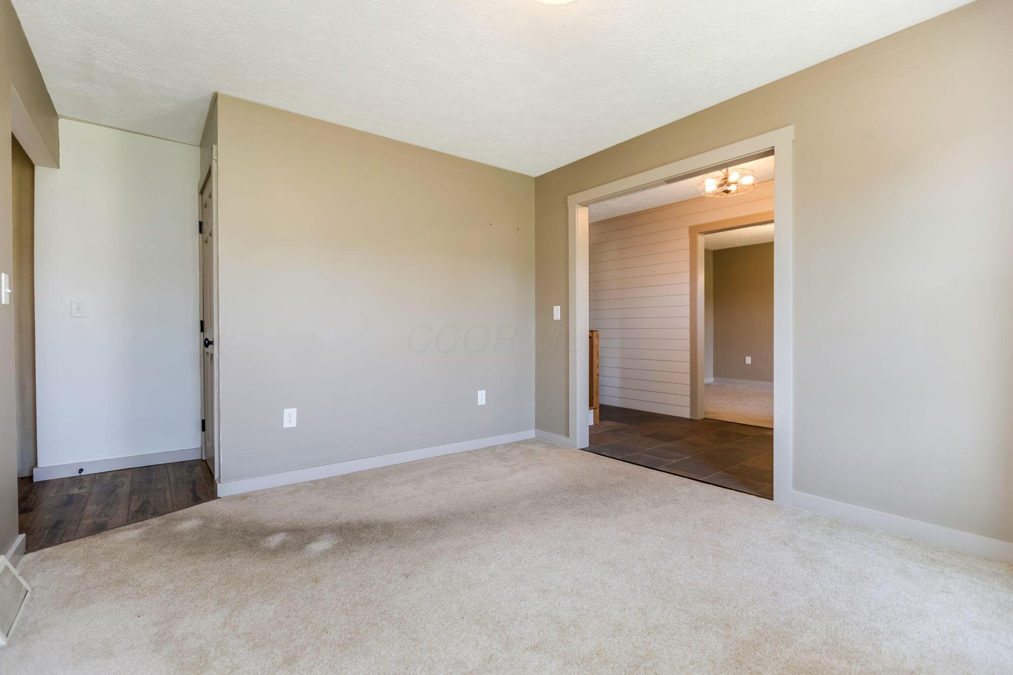 405 Ridgedale Drive Circleville, OH 43113 - Photo 28 of 81 30-web-or-mls-939A5866