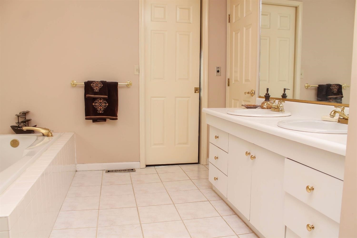 1315 Brandywine Road Crown Point, IN 46307 - Photo 7 of 10 1500x998